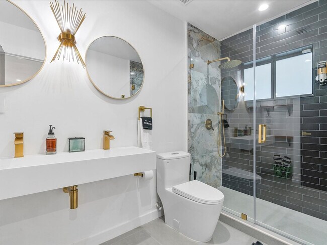 Foto del edificio - 258 NW 57th St