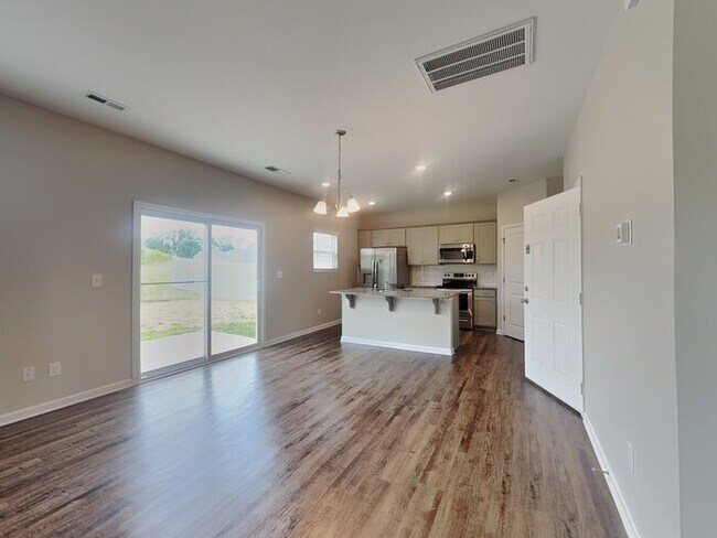 Foto del edificio - 1046 Cloverdale CT