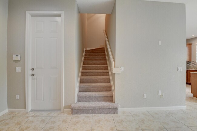 Building Photo - 7472 Sarentino Ln