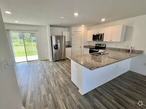 Building Photo - 166 Maple Dr