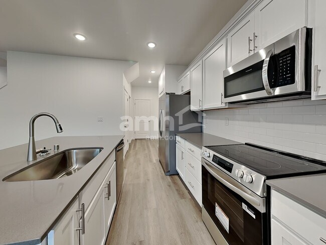 Foto del edificio - 5048 Washington St SE