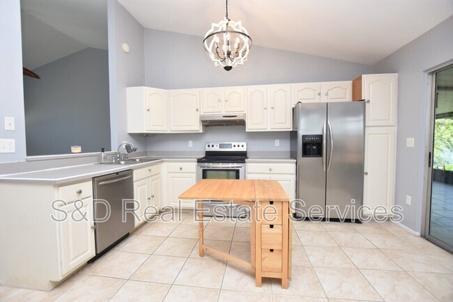 Building Photo - 8212 Riverboat Dr