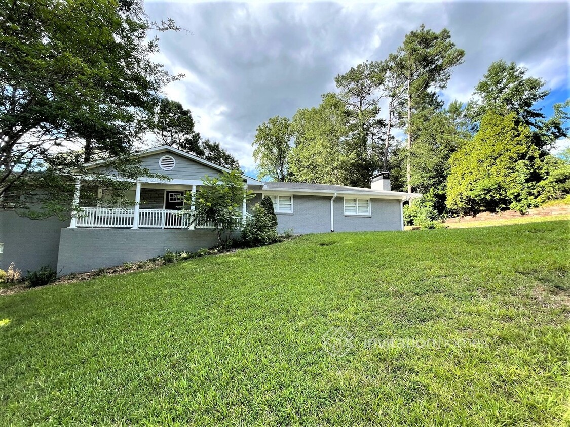 Primary Photo - 386 Kemolay Rd SW