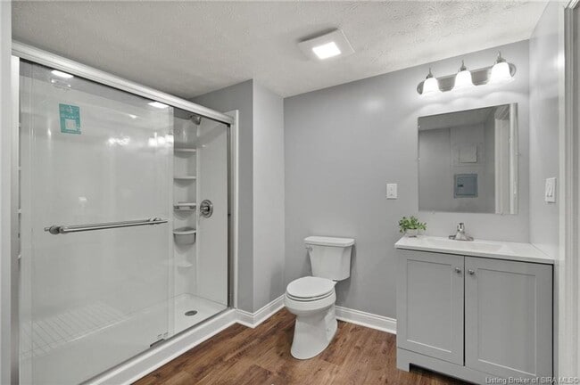 Building Photo - 352 Kahl Ct