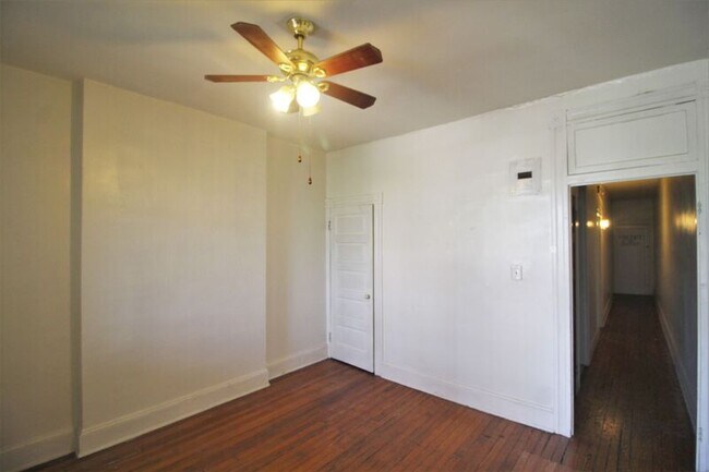 Foto del edificio - 2842 St Paul St