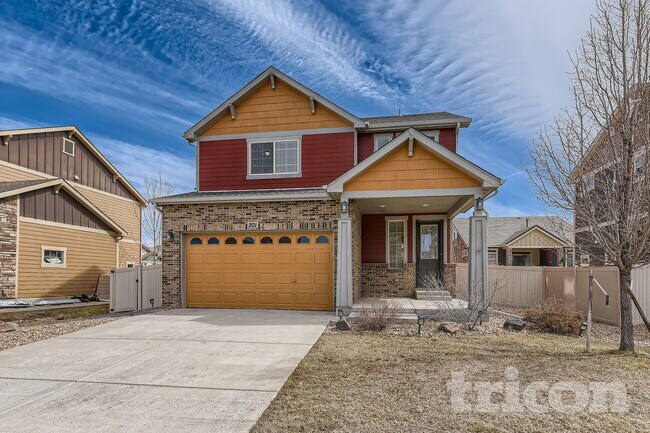 Building Photo - 201 Pear Lake Way