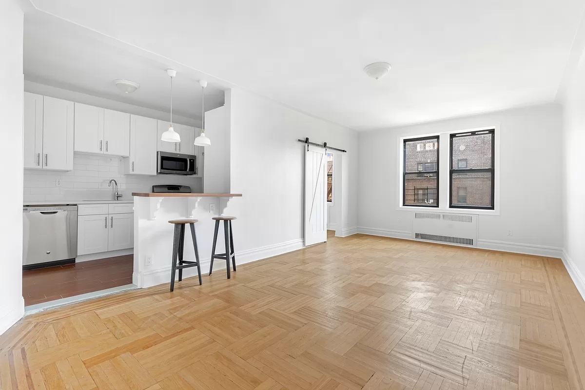 Foto principal - 1701 Albemarle Rd