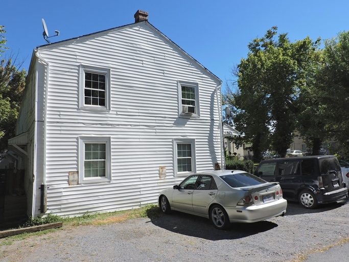 Building Photo - 517-1/2 N Cameron St