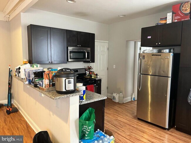 Foto del edificio - 328 N 40th St