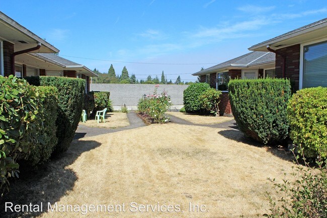 Foto del edificio - 7224 NE Broadway St