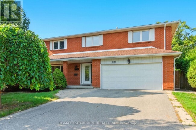 Building Photo - 1624 Gallant Dr