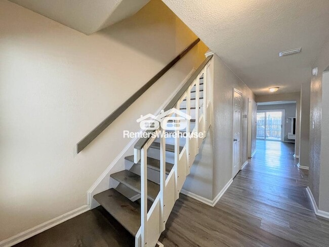 Building Photo - 4851 Tunlaw Ct