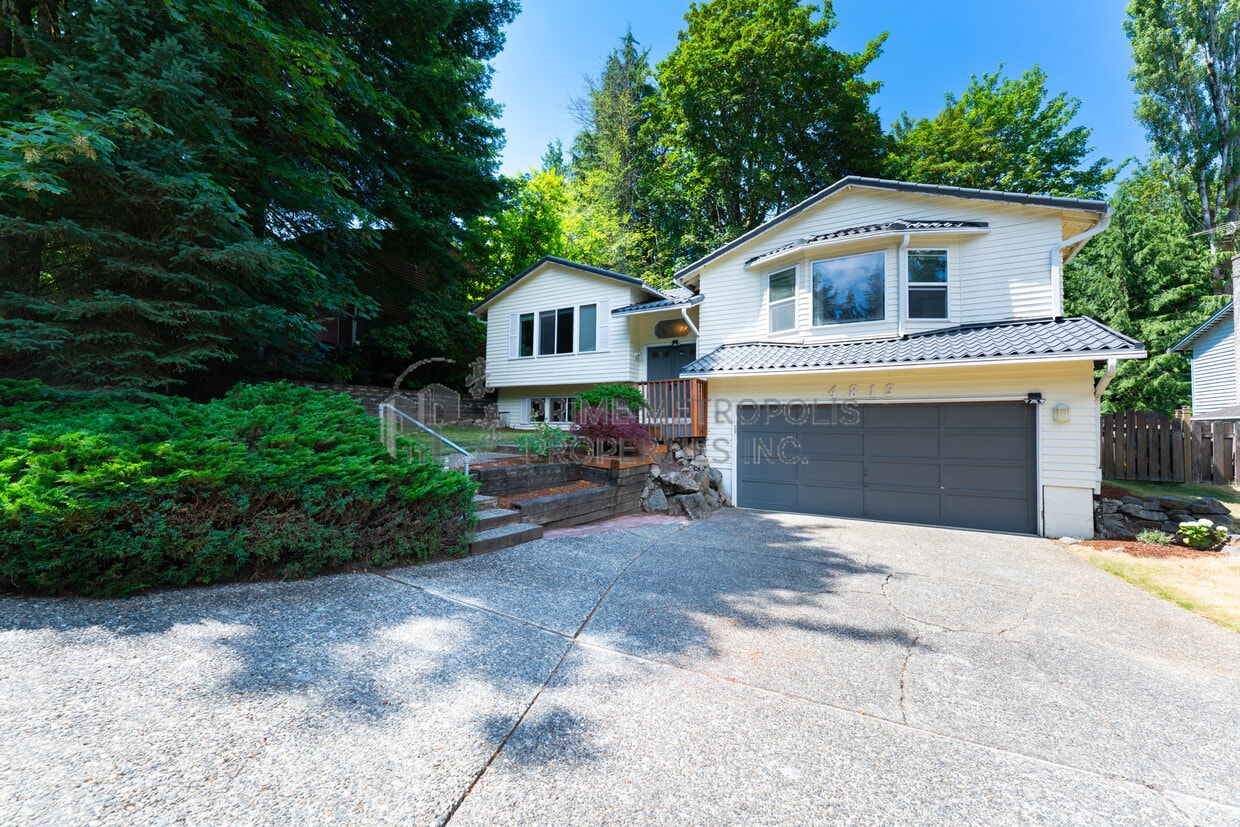 Photo - 4813 152nd Pl SE (Bellevue, WA)