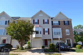Building Photo - 6340 Demme Pl