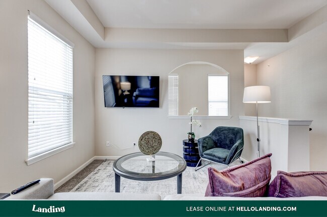 Building Photo - 24631 E Applewood Dr