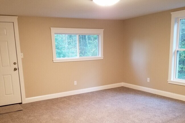 Bedroom - 123 Silver Lake Ln