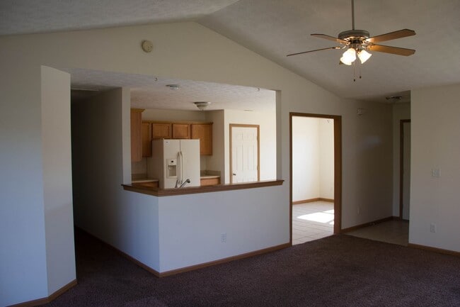 Building Photo - 3955 Druze Ave