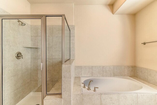 Foto del edificio - 9206 Drewberry
