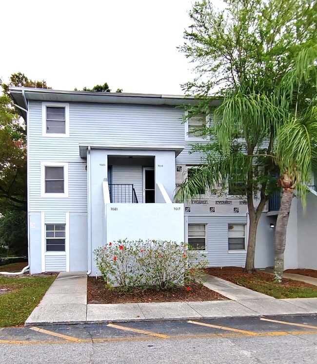 Building Photo - 7021 Waterside Dr