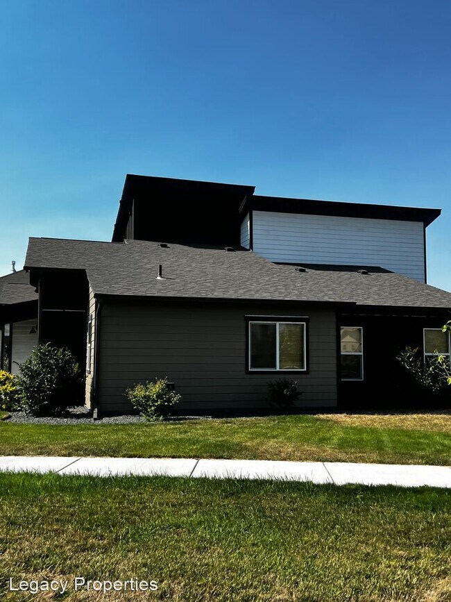 Building Photo - 4 br, 3 bath House - 198 Pioneer Crossing