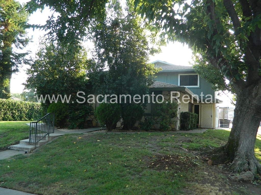 Building Photo - 2 br, 1 bath House - 6206 Longford Drive #1
