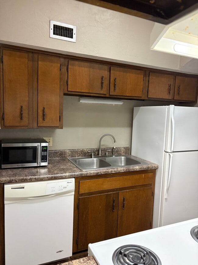 Foto del edificio - Killearn Townhome