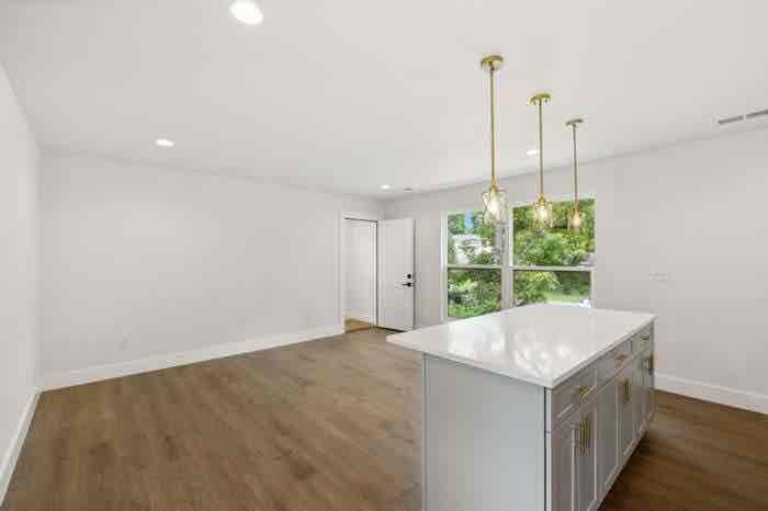 Foto del edificio - 102 Cayce Valley Dr