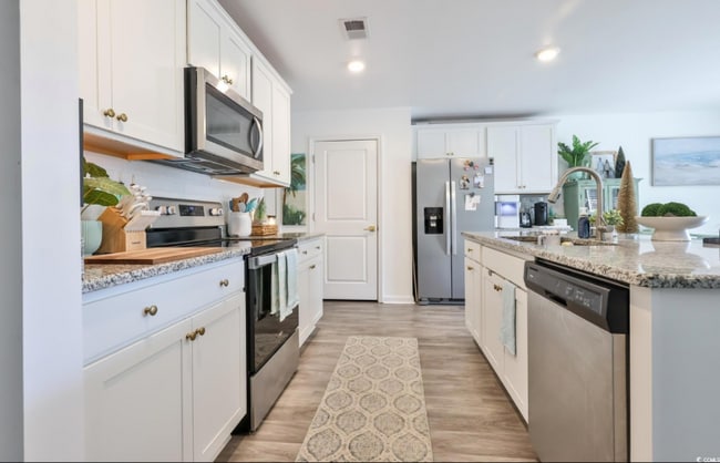 Building Photo - 843 67th Ave N