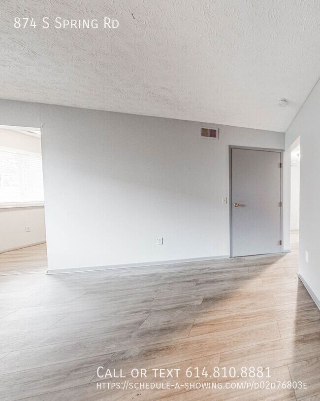 Foto del edificio - 874 S Spring Rd