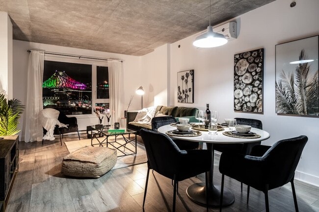 2130 RUE LAFORCE — photo 2