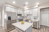 Foto principal - 1141 E Portland St