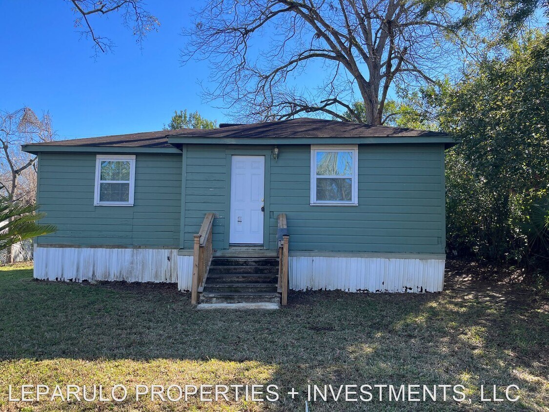 1213 Elberta Dr, Tallahassee, FL 32304 House Rental in Tallahassee