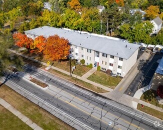 Building Photo - 1250 W Nine Mile Rd