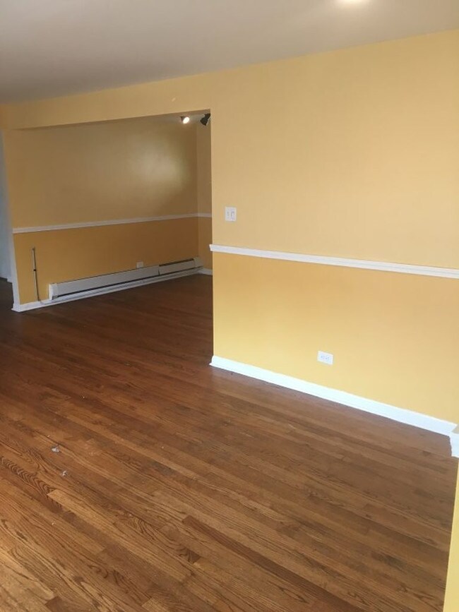 Foto del edificio - 11017 S Vernon Ave