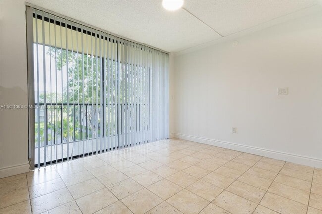 Foto del edificio - 8420 SW 133rd Avenue Rd