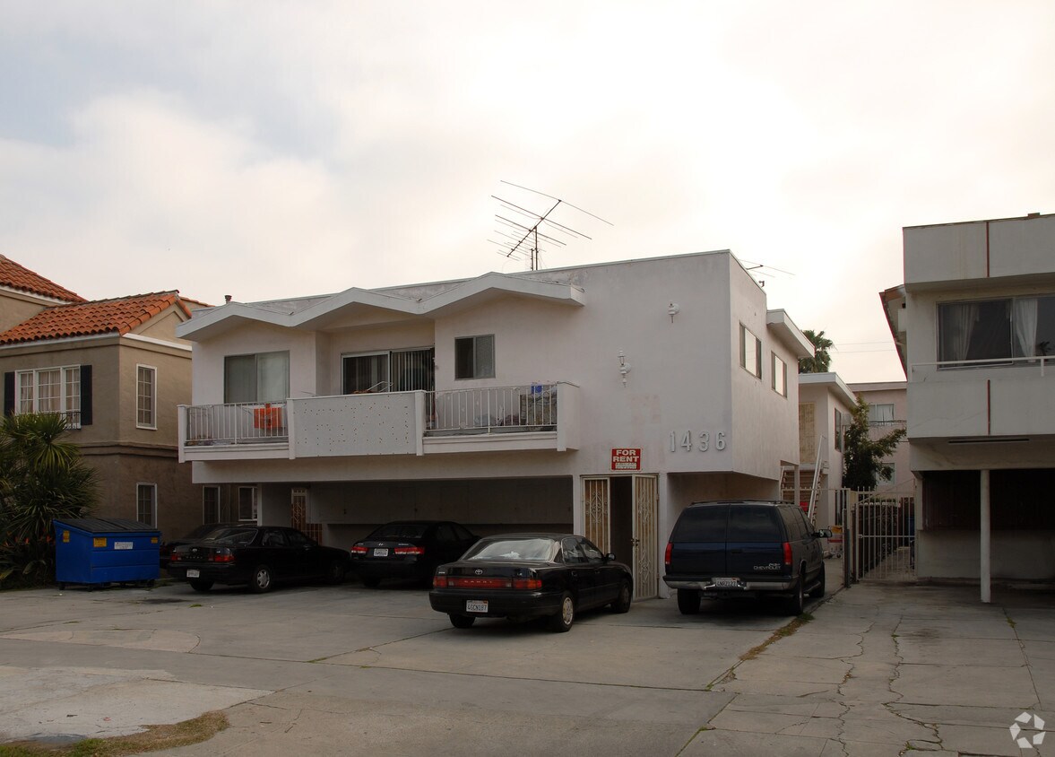 Primary Photo - 1436 S Wooster St