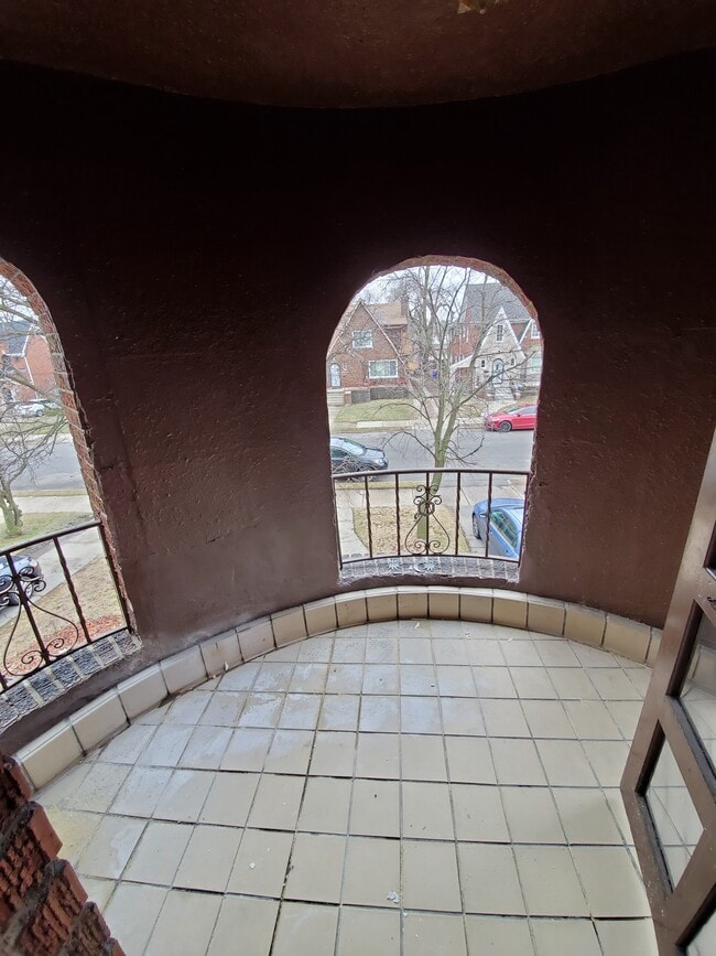 Building Photo - 18106 Cherrylawn St