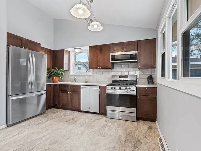 Foto del edificio - 1800 23rd Ave
