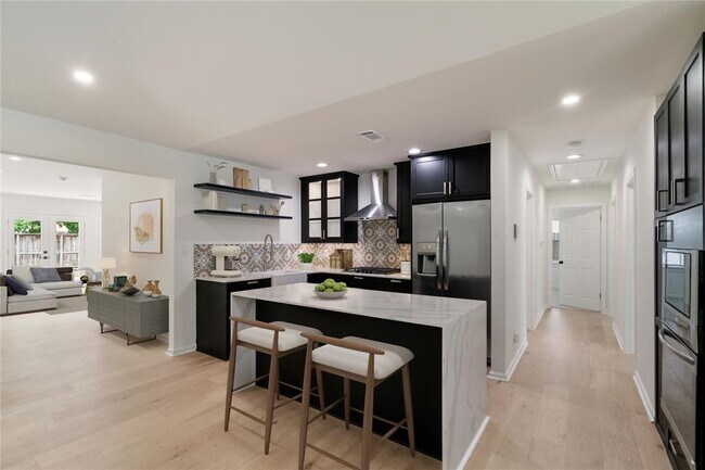 Foto del edificio - 3302 Westridge St