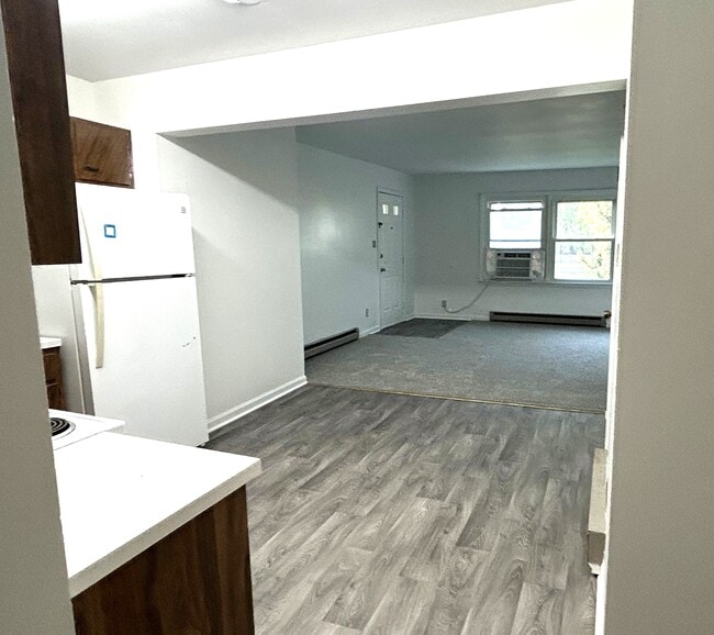 Building Photo - 306 Baronne St