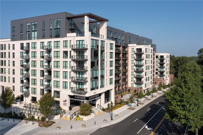Building Photo - 3300 Roswell Rd NE