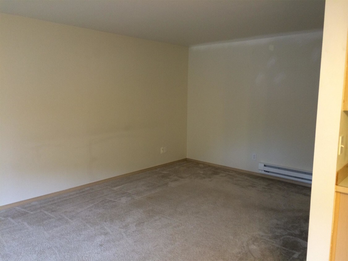 Foto principal - 2323 101st Ave NE
