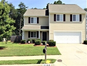 Building Photo - 3744 Foxton Dr