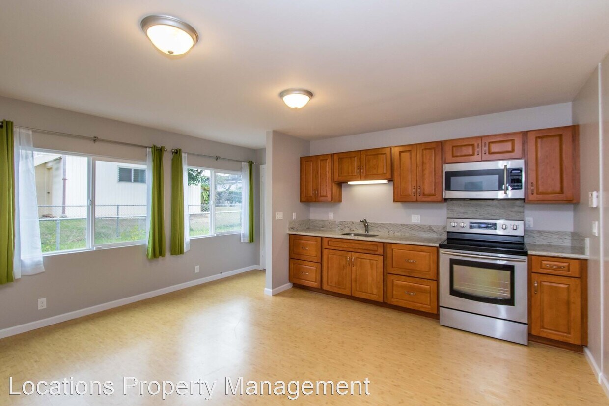 Foto principal - 2 br, 1 bath House - 2438 10th Avenue