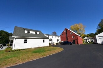 Building Photo - 70 Beaver Brook Rd