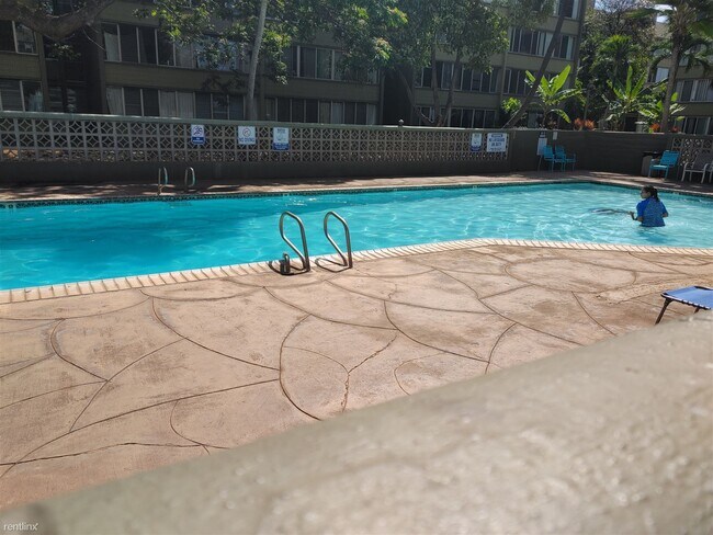 Foto del edificio - 2 br, 1.5 bath Condo - 111 Kahului Beach R...