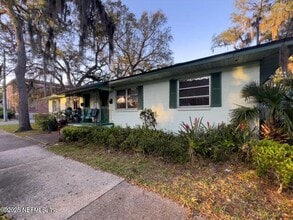 Building Photo - 1656 Talbot Ave