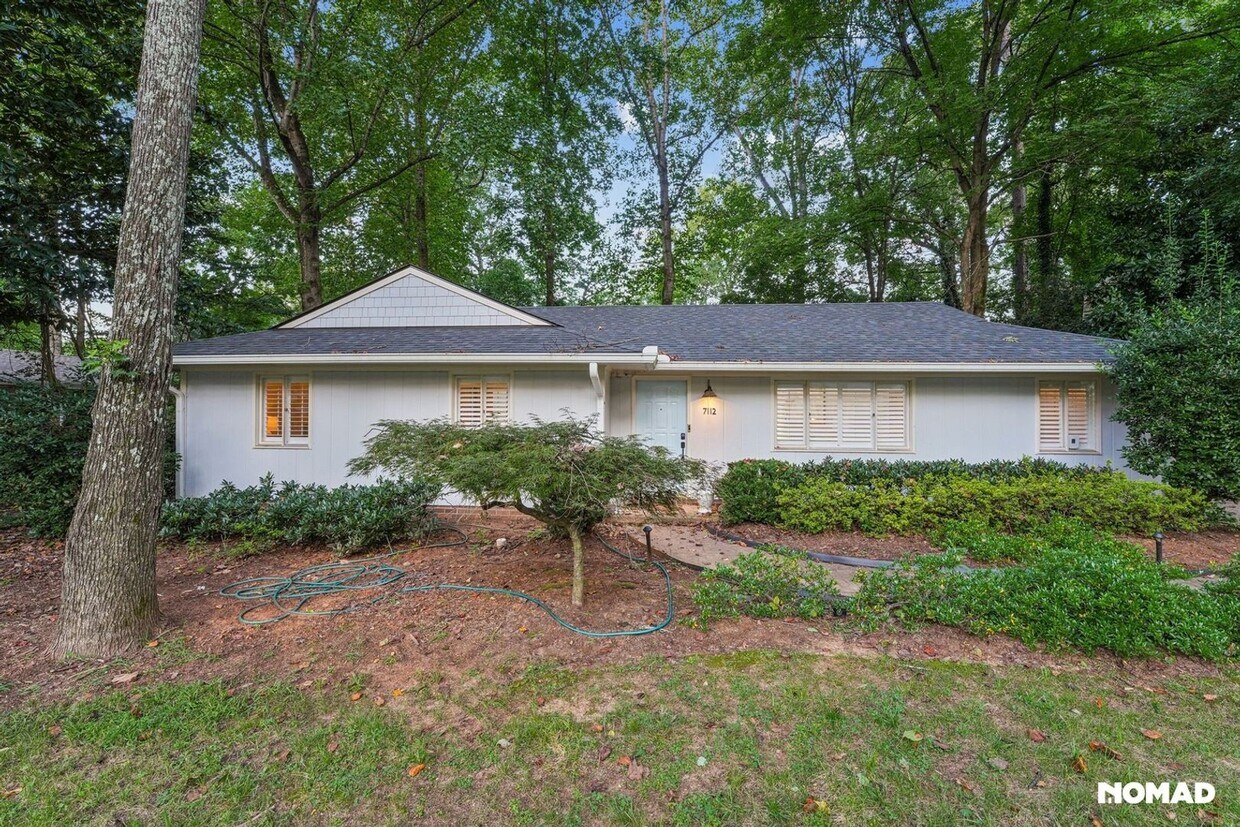 Foto principal - 7112 Valley Haven Dr