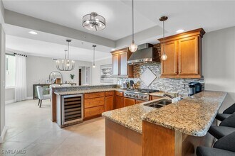 Building Photo - 265 Indies Way