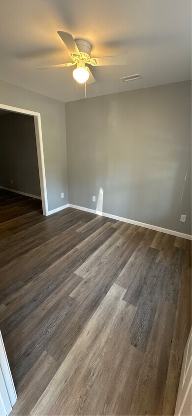 Foto principal - 1208 N Church St